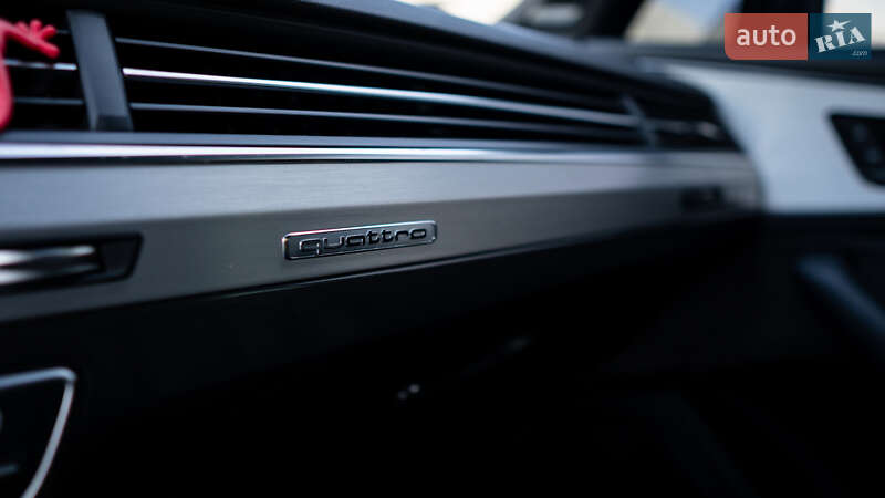 Внедорожник / Кроссовер Audi SQ7 2017 в Львове