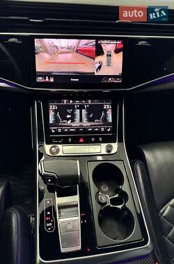 Внедорожник / Кроссовер Audi SQ7 2020 в 