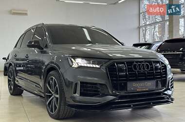 Внедорожник / Кроссовер Audi SQ7 2020 в 