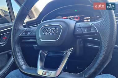 Внедорожник / Кроссовер Audi SQ7 2021 в 