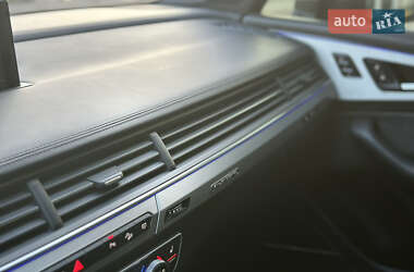 Позашляховик / Кросовер Audi SQ7 2017 в 