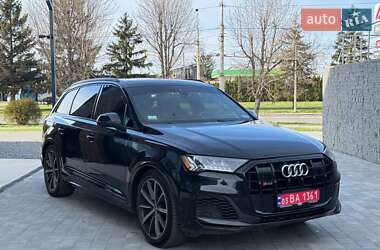 Позашляховик / Кросовер Audi SQ7 2020 в 