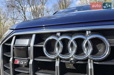 Внедорожник / Кроссовер Audi SQ7 2020 в 
