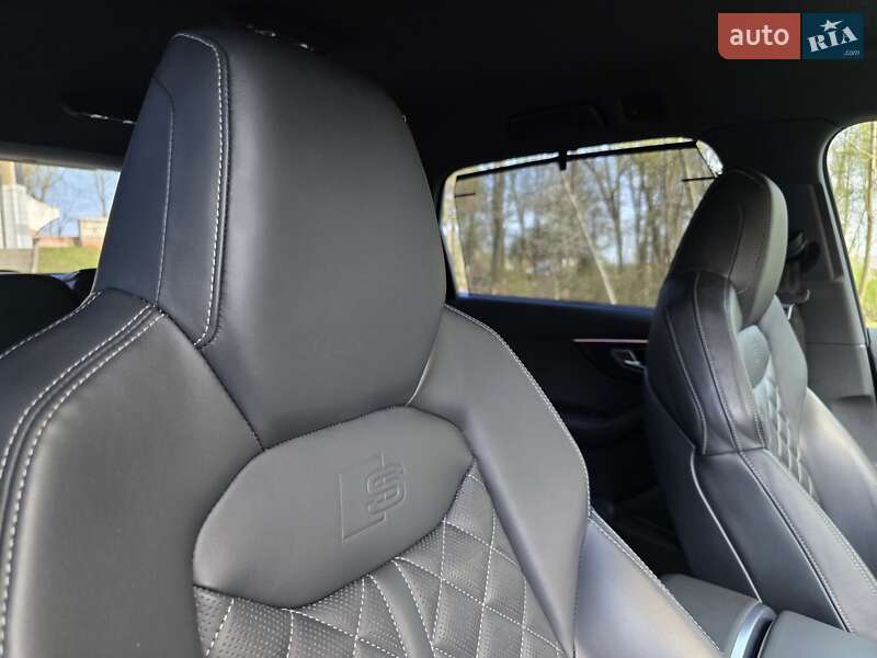 Позашляховик / Кросовер Audi SQ7 2020 в Калуші