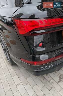 Внедорожник / Кроссовер Audi SQ7 2024 в 
