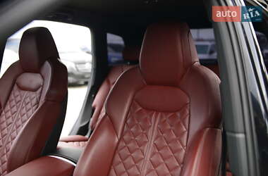 Внедорожник / Кроссовер Audi SQ7 2021 в 