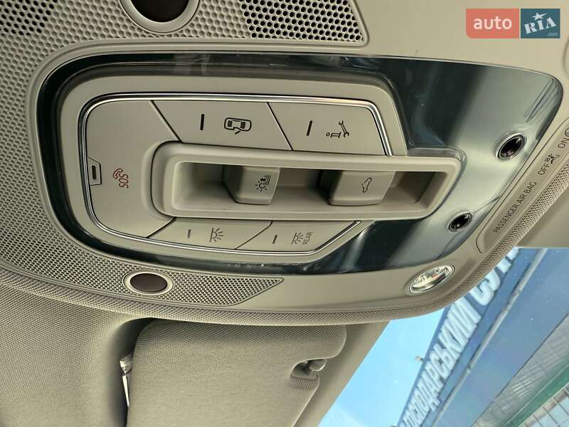 Позашляховик / Кросовер Audi SQ7 2017 в Первомайську