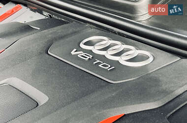Внедорожник / Кроссовер Audi SQ7 2020 в 