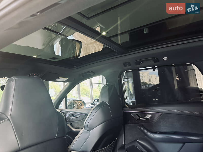 Внедорожник / Кроссовер Audi SQ7 2022 в Киеве