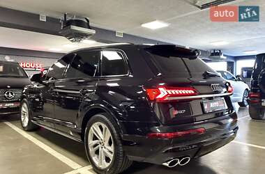 Внедорожник / Кроссовер Audi SQ7 2020 в 