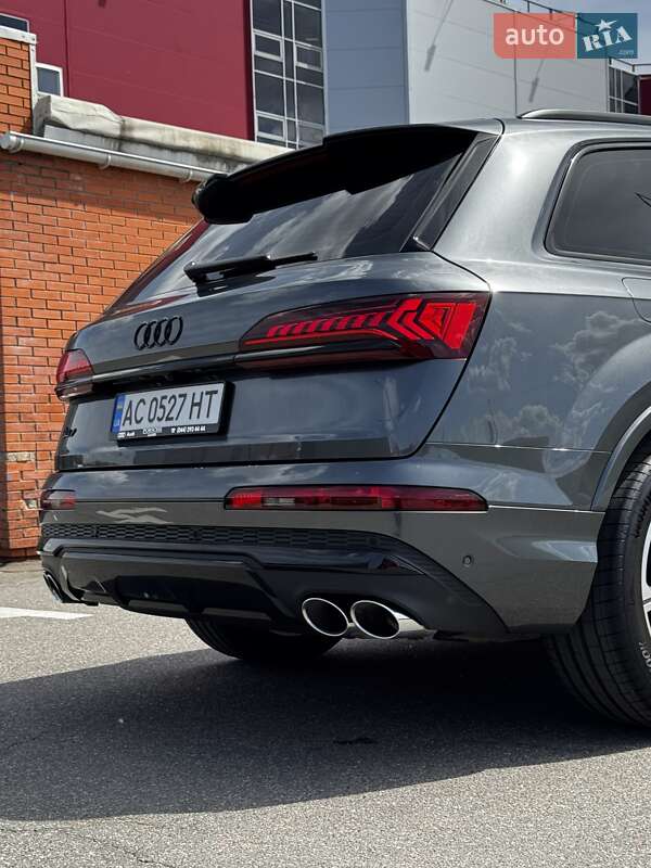 Позашляховик / Кросовер Audi SQ7 2023 в Києві