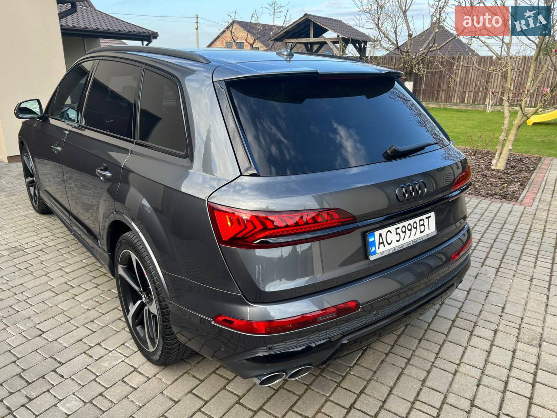 2019 Audi SQ7 - мініатюра 16