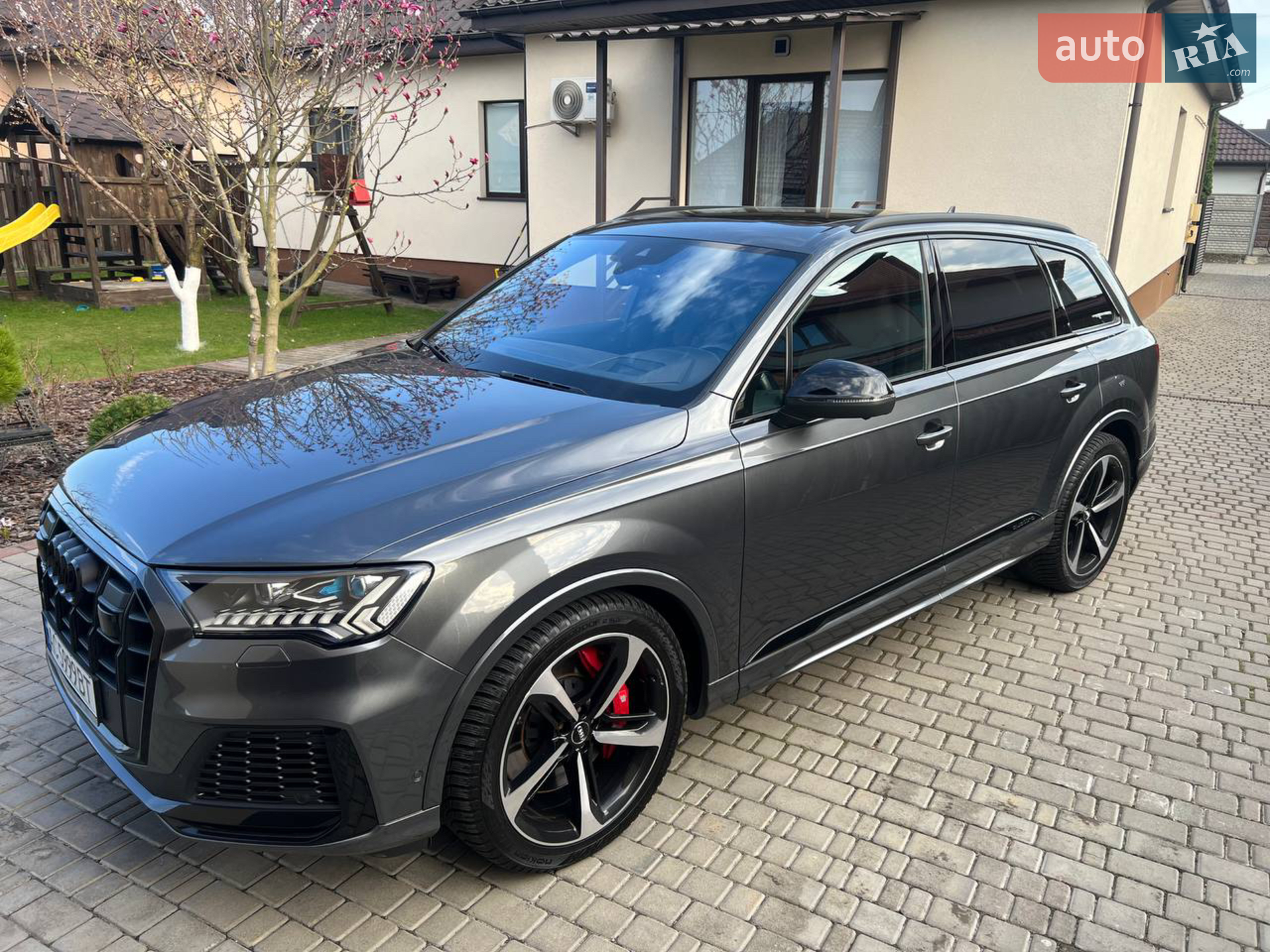 2019 Audi SQ7 - мініатюра 18
