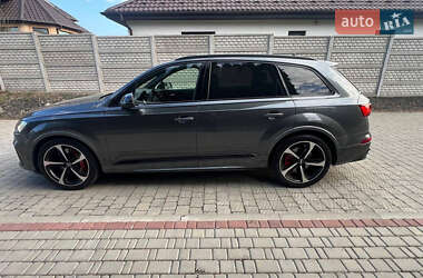 Внедорожник / Кроссовер Audi SQ7 2019 в 