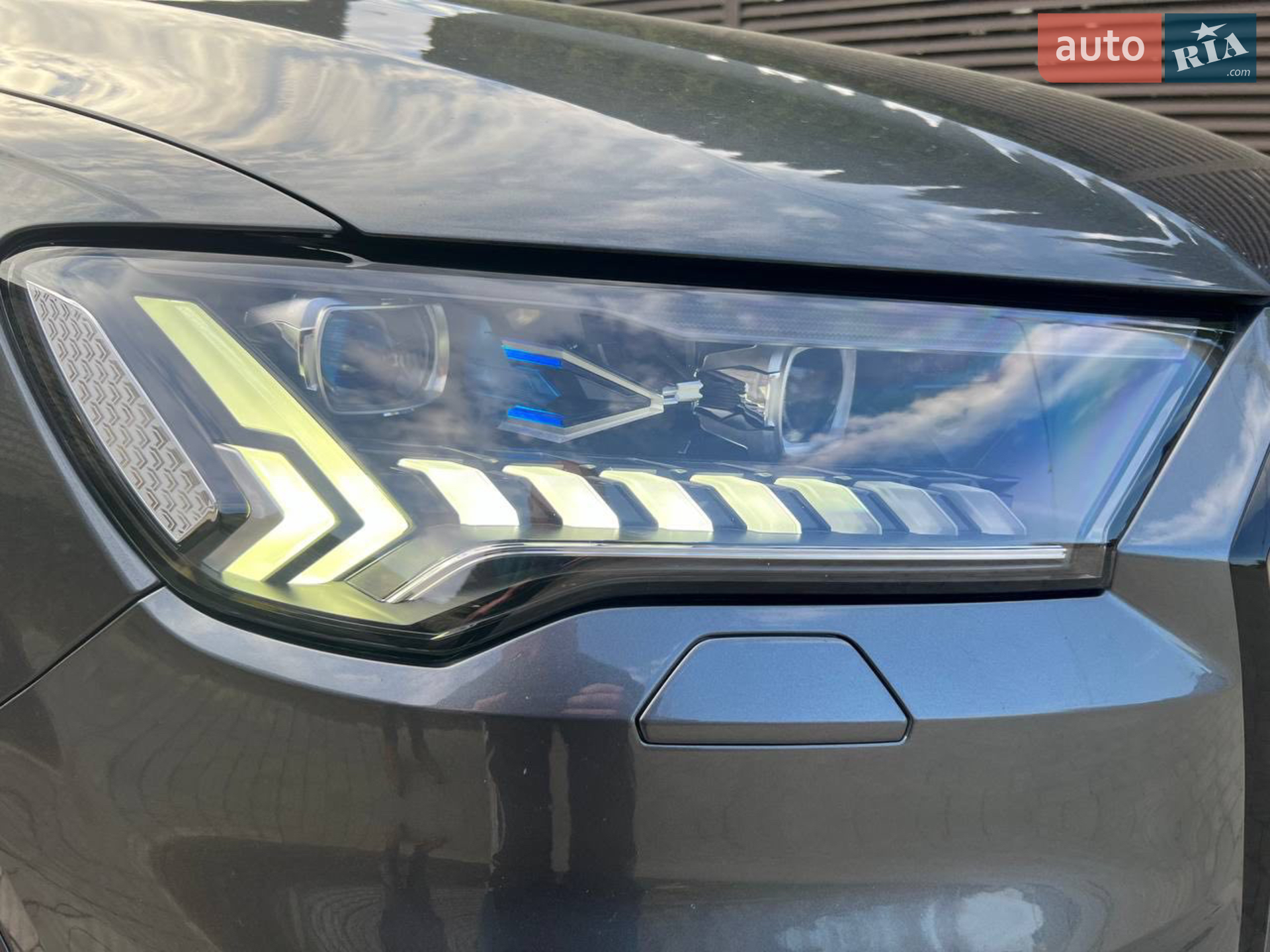 2019 Audi SQ7 - мініатюра 28
