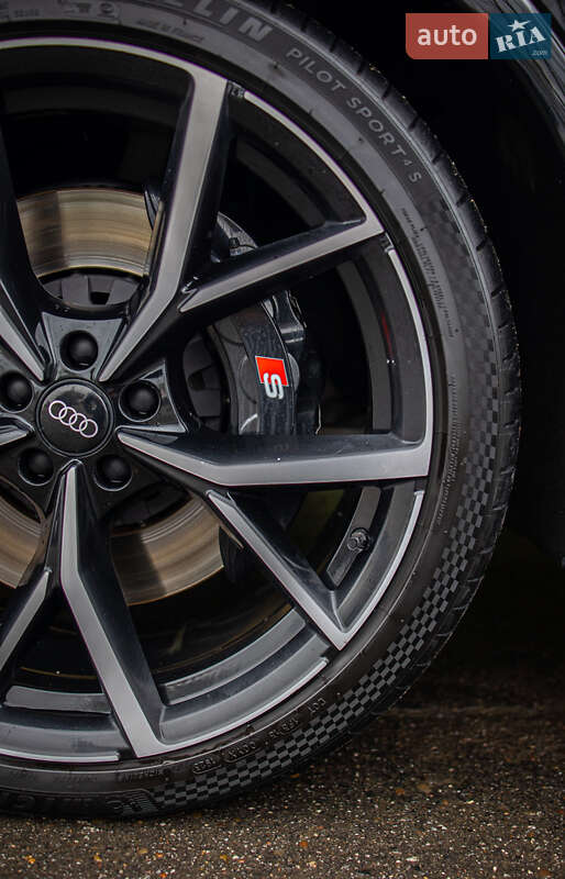 Внедорожник / Кроссовер Audi SQ7 2023 в Черновцах