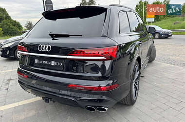 Позашляховик / Кросовер Audi SQ7 2020 в 