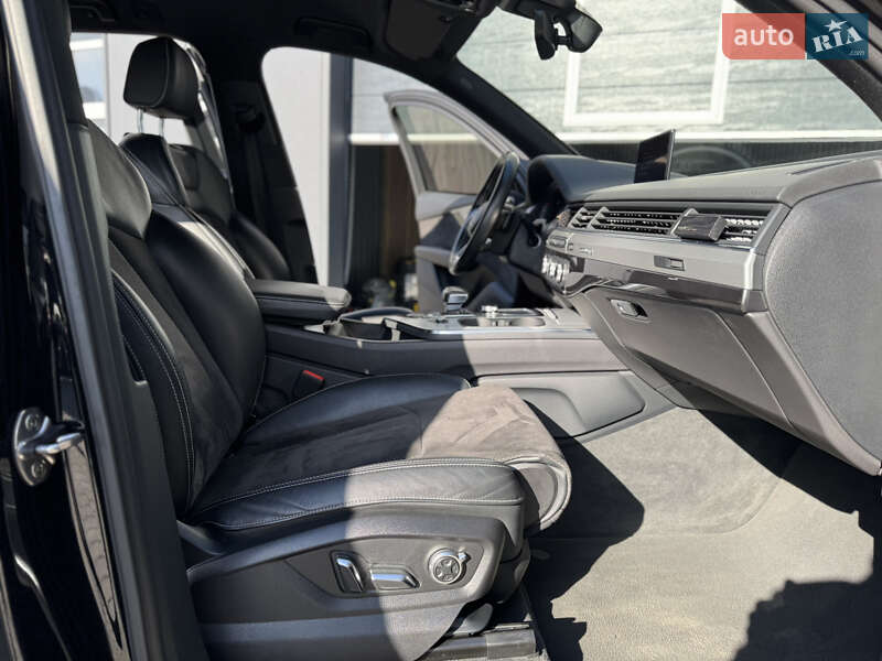 Внедорожник / Кроссовер Audi SQ7 2017 в Мукачево фото 50 Внедорожник / Кроссовер Audi SQ7 2017 в Мукачево