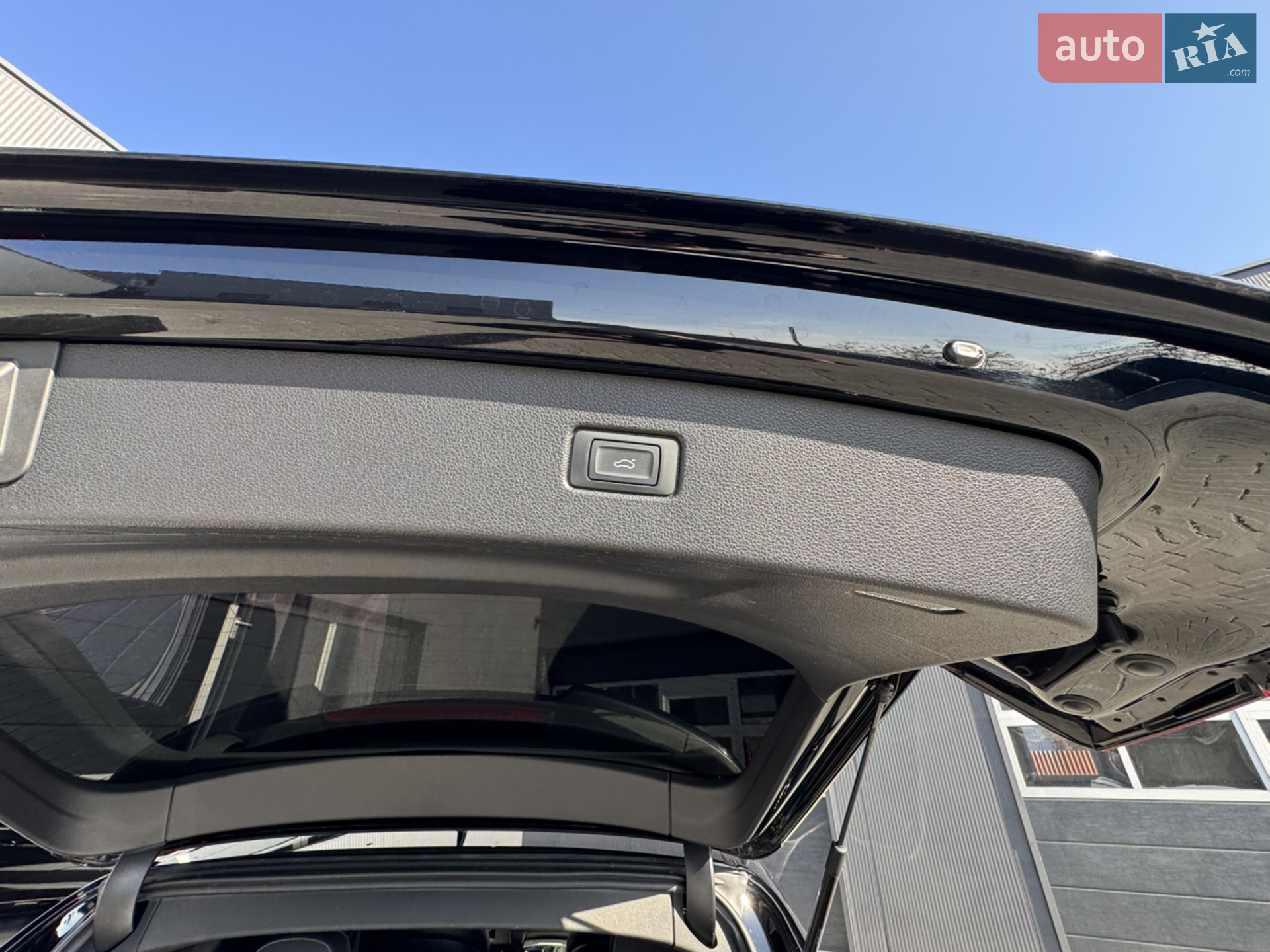 2017 Audi SQ7 - мініатюра 57