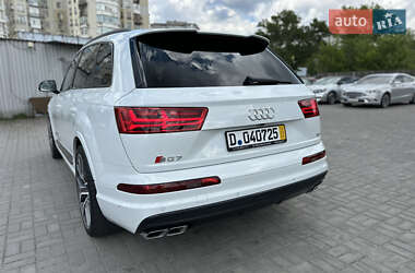 Внедорожник / Кроссовер Audi SQ7 2017 в 