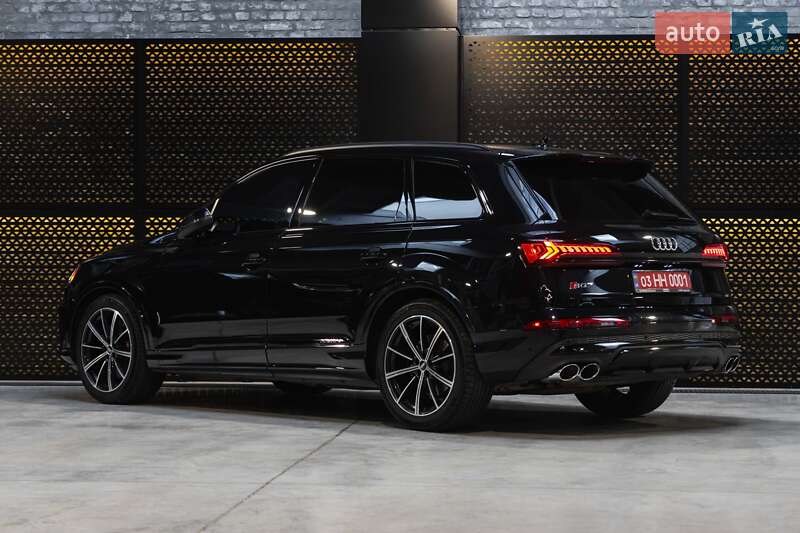 Внедорожник / Кроссовер Audi SQ7 2020 в Луцке