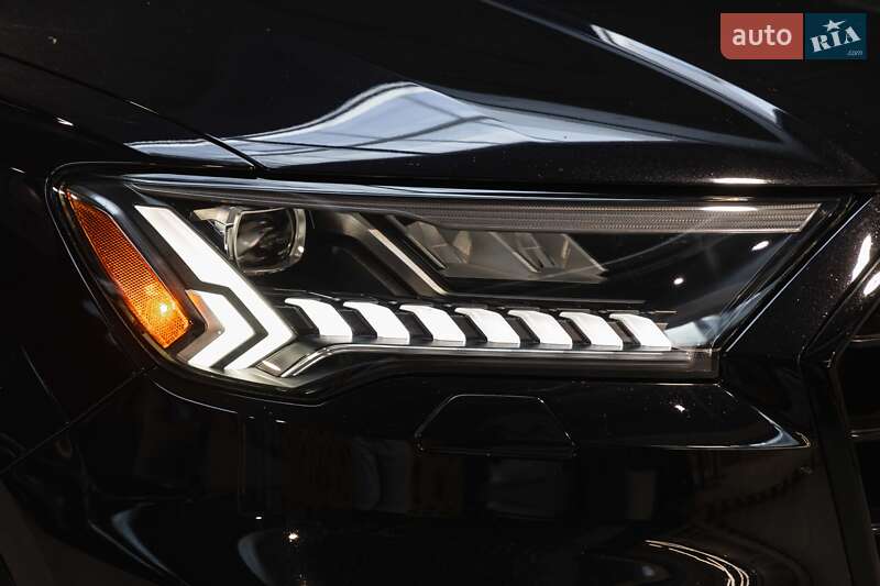 Внедорожник / Кроссовер Audi SQ7 2020 в Луцке