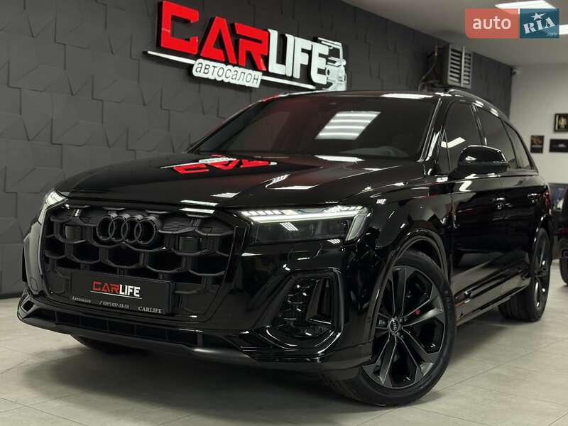 Внедорожник / Кроссовер Audi SQ7 2024 в Тернополе