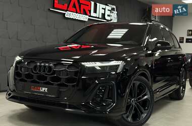 Внедорожник / Кроссовер Audi SQ7 2024 в 
