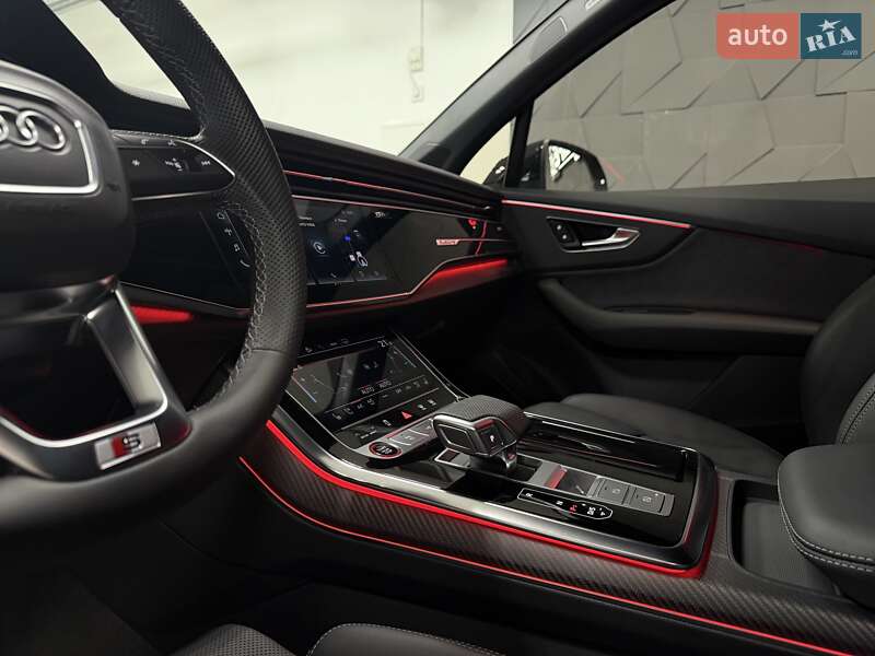 Внедорожник / Кроссовер Audi SQ7 2024 в Тернополе