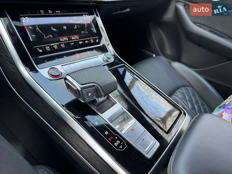 Внедорожник / Кроссовер Audi SQ7 2021 в Хмельницком