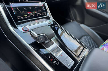 Внедорожник / Кроссовер Audi SQ7 2021 в 