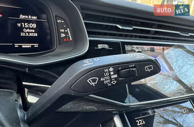 Внедорожник / Кроссовер Audi SQ7 2021 в 