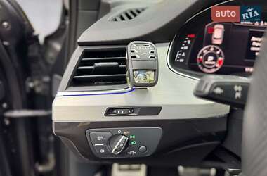 Внедорожник / Кроссовер Audi SQ7 2018 в 