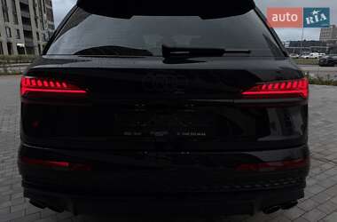 Внедорожник / Кроссовер Audi SQ7 2024 в 