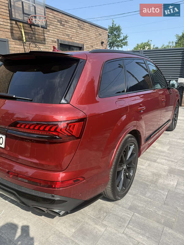Внедорожник / Кроссовер Audi SQ7 2020 в Днепре