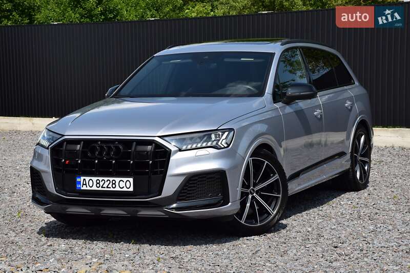 Внедорожник / Кроссовер Audi SQ7 2020 в 