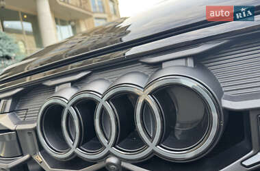 Внедорожник / Кроссовер Audi SQ7 2024 в 