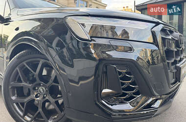 Внедорожник / Кроссовер Audi SQ7 2024 в 