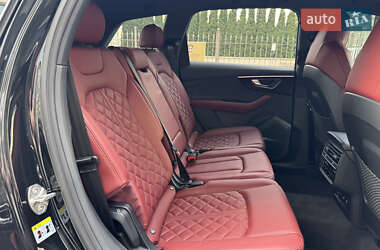 Внедорожник / Кроссовер Audi SQ7 2024 в 