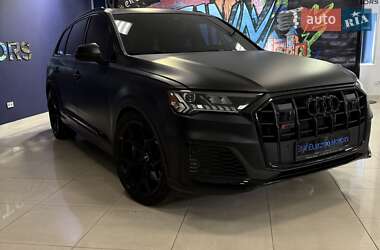 Позашляховик / Кросовер Audi SQ7 2020 в 