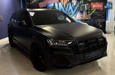 Позашляховик / Кросовер Audi SQ7 2020 в 