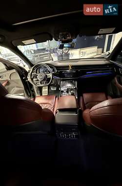 Позашляховик / Кросовер Audi SQ7 2020 в 