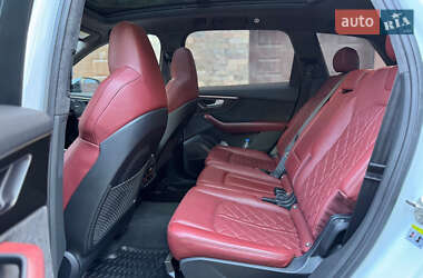 Внедорожник / Кроссовер Audi SQ7 2020 в 