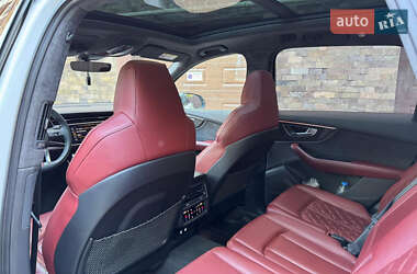 Внедорожник / Кроссовер Audi SQ7 2020 в 