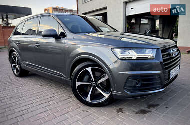 Внедорожник / Кроссовер Audi SQ7 2016 в Ивано-Франковске