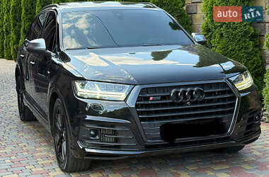 Внедорожник / Кроссовер Audi SQ7 2017 в 