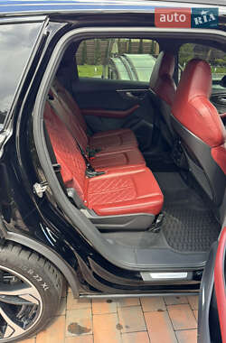 Внедорожник / Кроссовер Audi SQ7 2021 в 