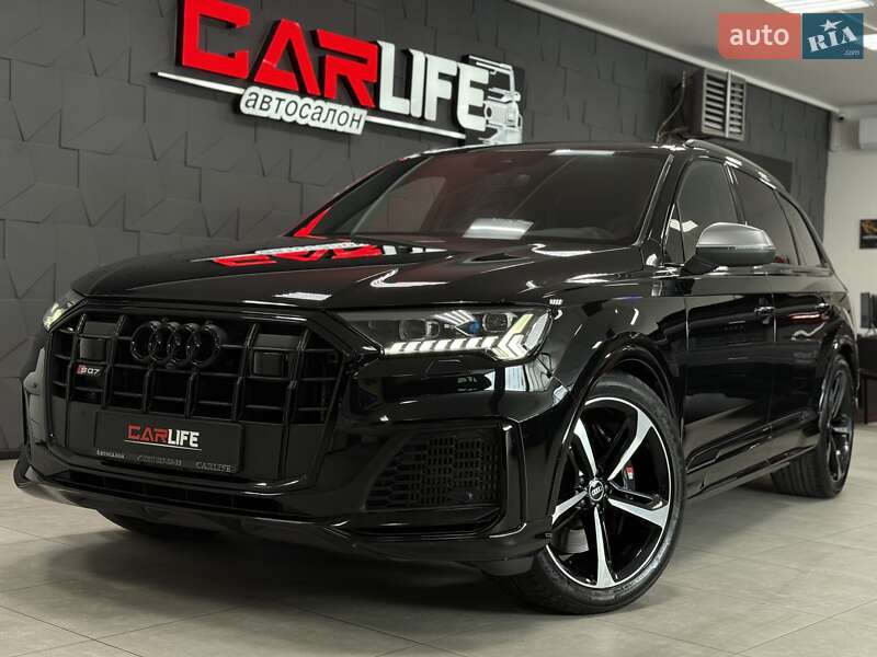 Внедорожник / Кроссовер Audi SQ7 2021 в Тернополе