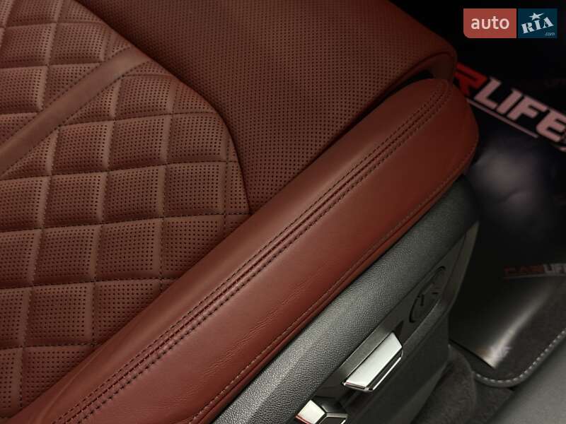 Внедорожник / Кроссовер Audi SQ7 2021 в Тернополе