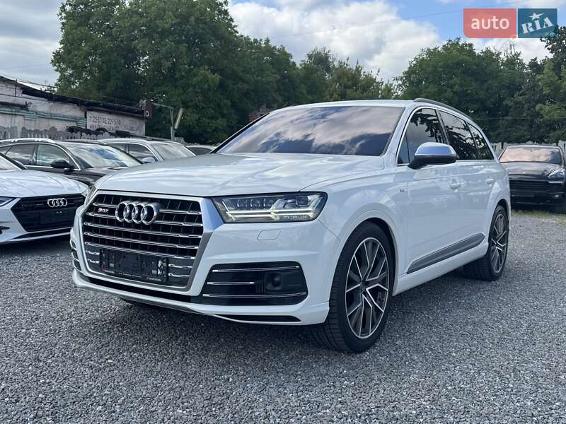 Внедорожник / Кроссовер Audi SQ7 2017 в Тернополе